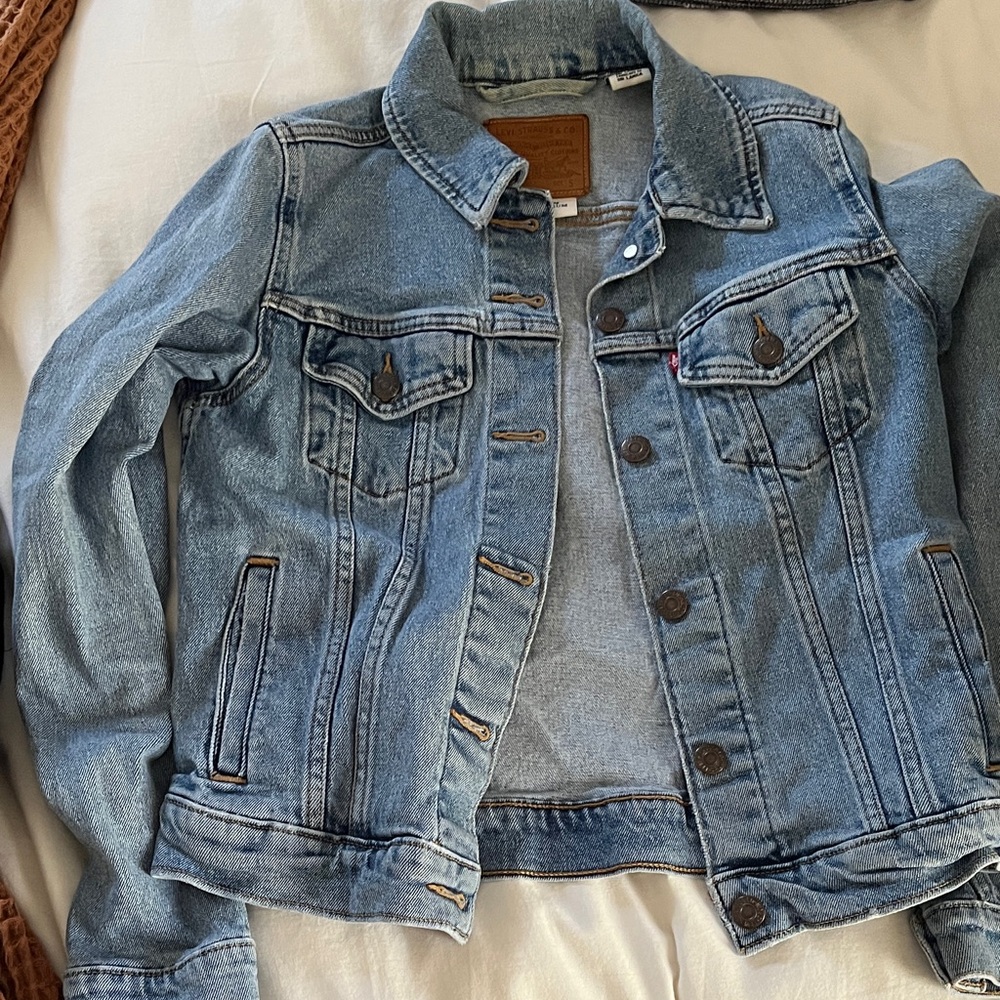 Levi's Light Blue Denim Trucker Jacket